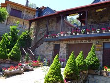 257052 125983690820419 795159 O 257052 125983690820419 795159 O